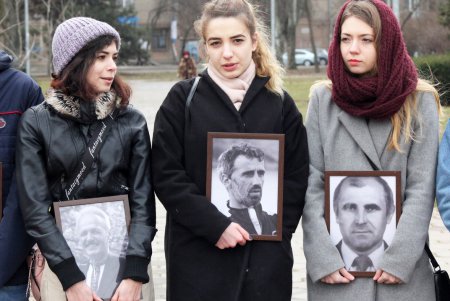 В Одессе почтили память героев Небесной Сотни (фоторепортаж)