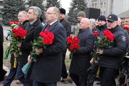 В Одессе почтили память героев Небесной Сотни (фоторепортаж)
