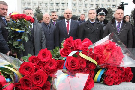 В Одессе почтили память героев Небесной Сотни (фоторепортаж)