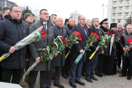 В Одессе почтили память героев Небесной Сотни (фоторепортаж)