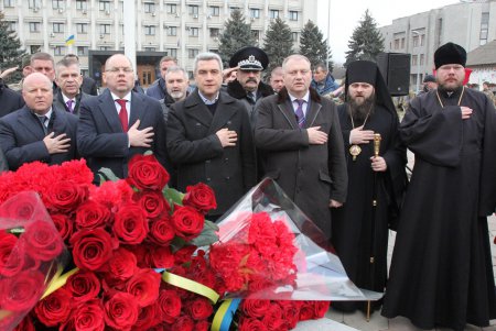 В Одессе почтили память героев Небесной Сотни (фоторепортаж)