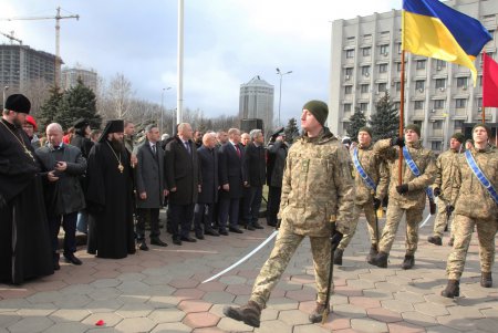 В Одессе почтили память героев Небесной Сотни (фоторепортаж)