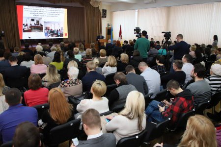 Жителям Киевского района за год выплатили соцпомощь на 209 миллионов гривен