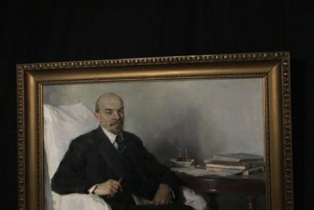 В художественном музее устроили эксгумацию соцреализма (фото)