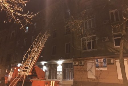 Пожар на проспекте Шевченко унес жизнь женщины (фото)