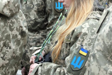 Одесситы почтили память героев, погибших в зоне АТО (фоторепортаж)