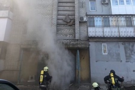 Пожар на Генерала Петрова: один человек госпитализирован (фото, видео)