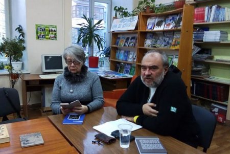 Территория поэзии: в библиотеке Грушевского читали стихи одесских поэтов