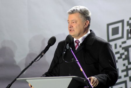 Президент Украины выступил перед одесситами (фоторепортаж)