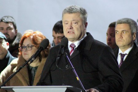 Президент Украины выступил перед одесситами (фоторепортаж)