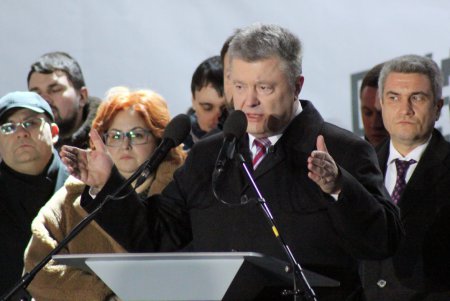 Президент Украины выступил перед одесситами (фоторепортаж)