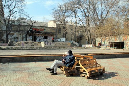 После субботника в Летнем театре (фоторепортаж)