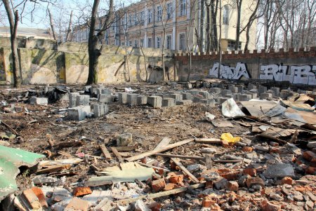 После субботника в Летнем театре (фоторепортаж)