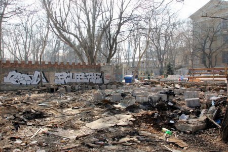 После субботника в Летнем театре (фоторепортаж)