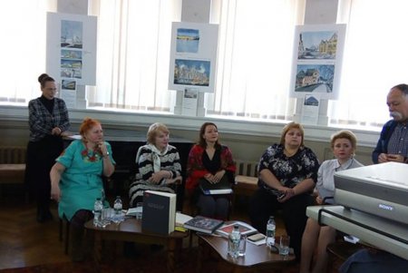 Актуальное творчество: в одесской библиотеке читали стихи Тараса Шевченко (фото)