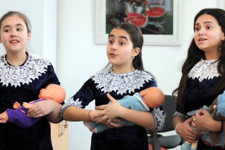 Одесские художники сделали городу «Праздничный подарок» (фоторепортаж)