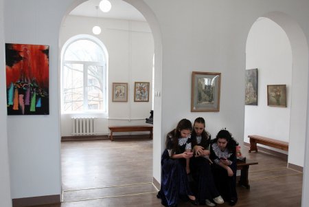 Одесские художники сделали городу «Праздничный подарок» (фоторепортаж)