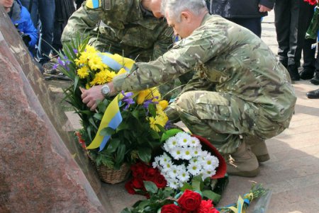 В Одессе отметили День украинского добровольца (фоторепортаж)