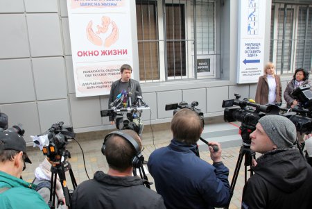 Окно жизни для подкидышей: в одесском родильном дoме №1 открылся бэби-бокс (фоторепортаж)