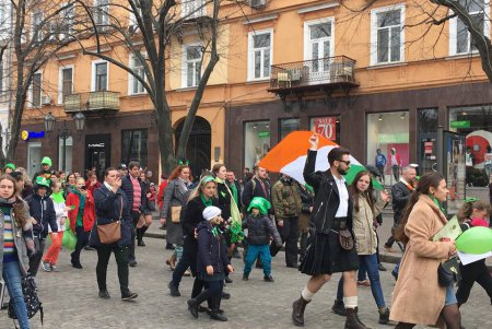В Одессе состоялся парад ко Дню святого Патрика (фото, видео)