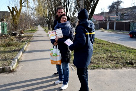 Время шашлыков и сжигания листвы: спасатели проводят беседы с одесситами
