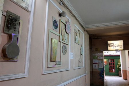 В Одессе появилась новая достопримечательность — самая узкая улица (фоторепортаж)