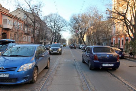 Улица Софиевская готовится к капремонту (фоторепортаж)