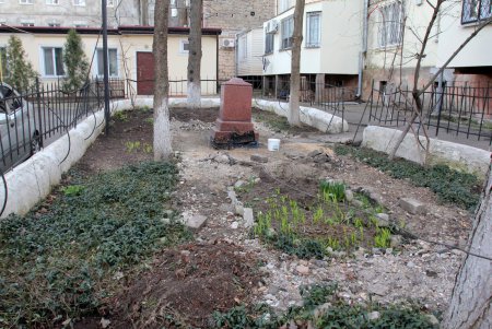 Улица Софиевская готовится к капремонту (фоторепортаж)