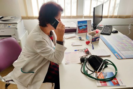 Врачам купили 600 смартфонов за средства городского бюджета (фото)