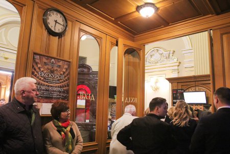 В Оперном встречали Жванецкого (фоторепортаж)