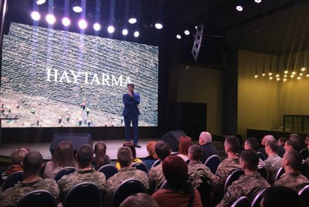 В Одессе состоялась творческая встреча с Ахтемом Сейтаблаевым (фото)