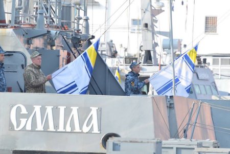 В Одесском порту помолились за освобождение украинских военнопленных (фото)