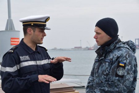Одесские курсанты проходят стажировку на кораблях НАТО (фото) 