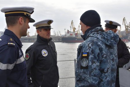 Одесские курсанты проходят стажировку на кораблях НАТО (фото) 