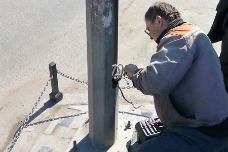 Коммунальщики работают над качеством наружного освещения в Одессе (фото)