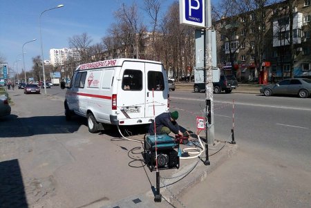 Коммунальщики работают над качеством наружного освещения в Одессе (фото)