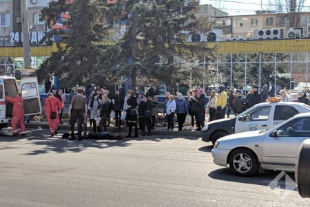 На площади Толбухина на пешеходном переходе сбили женщину