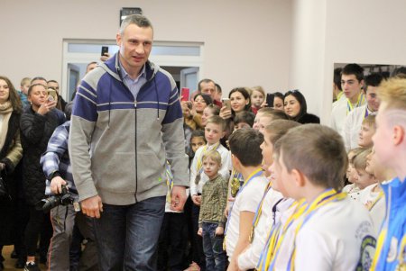 Геннадий Труханов и Виталий Кличко встретились с одесскими спортсменами (фоторепортаж)
