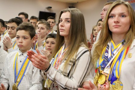 Геннадий Труханов и Виталий Кличко встретились с одесскими спортсменами (фоторепортаж)