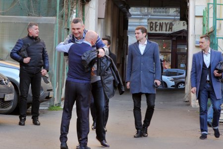 Геннадий Труханов и Виталий Кличко встретились с одесскими спортсменами (фоторепортаж)