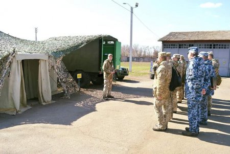 Одесские военные провели учения по переводу техники на летний режим эксплуатации (фото)