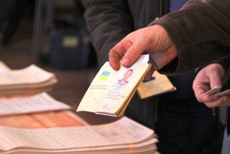 В Одессе стартовали выборы Президента Украины (фоторепортаж) В Одессе стартовали выборы Президента Украины (фоторепортаж)