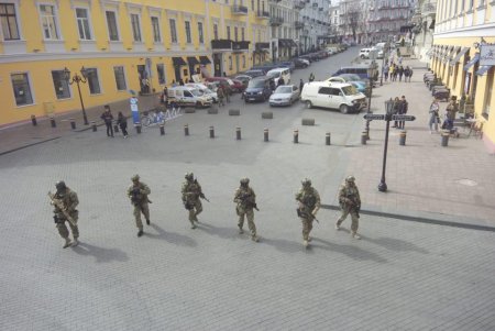 Во время проведения выборов в Одессе СБУ несет службу в усиленном режиме (фото)