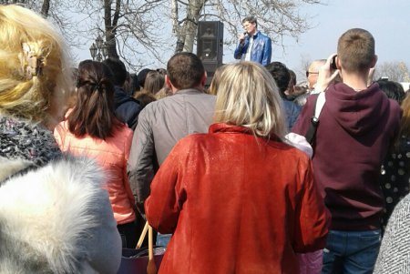 Одесситы спели в караоке возле Дюка (фото)