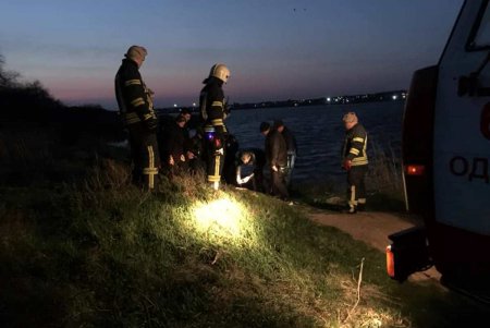 В Сухом Лимане нашли труп неизвестного мужчины (фото)