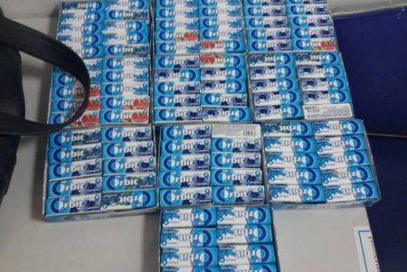 В Фонтанке полиция охраны задержала вора, который вынес из магазина жвачки и «Киндер сюрпризы» на крупную сумму (фото) 
