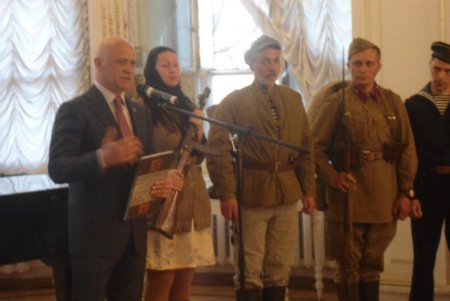 В Литературном музее презентовали книгу о подвигах одесситов в 1941-1945 годах (фото)