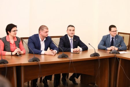 Мэр Одессы встретился с делегацией харьковского Молодежного совета (фото)