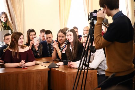 Мэр Одессы встретился с делегацией харьковского Молодежного совета (фото)