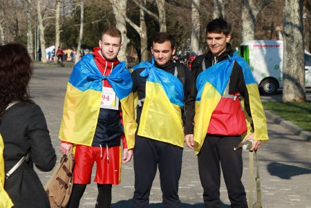 100 километров за 10 часов: в Одессе стартовала «Велосотка» (фоторепортаж)